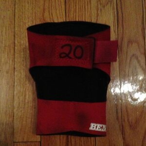 Youk 2012 White Sox Game-Used Elbow Pad 2.JPG