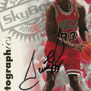 1997-98 Skybox Autographics Alternate.jpg